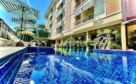 Smile Hua-Hin Resort - Sha Plus